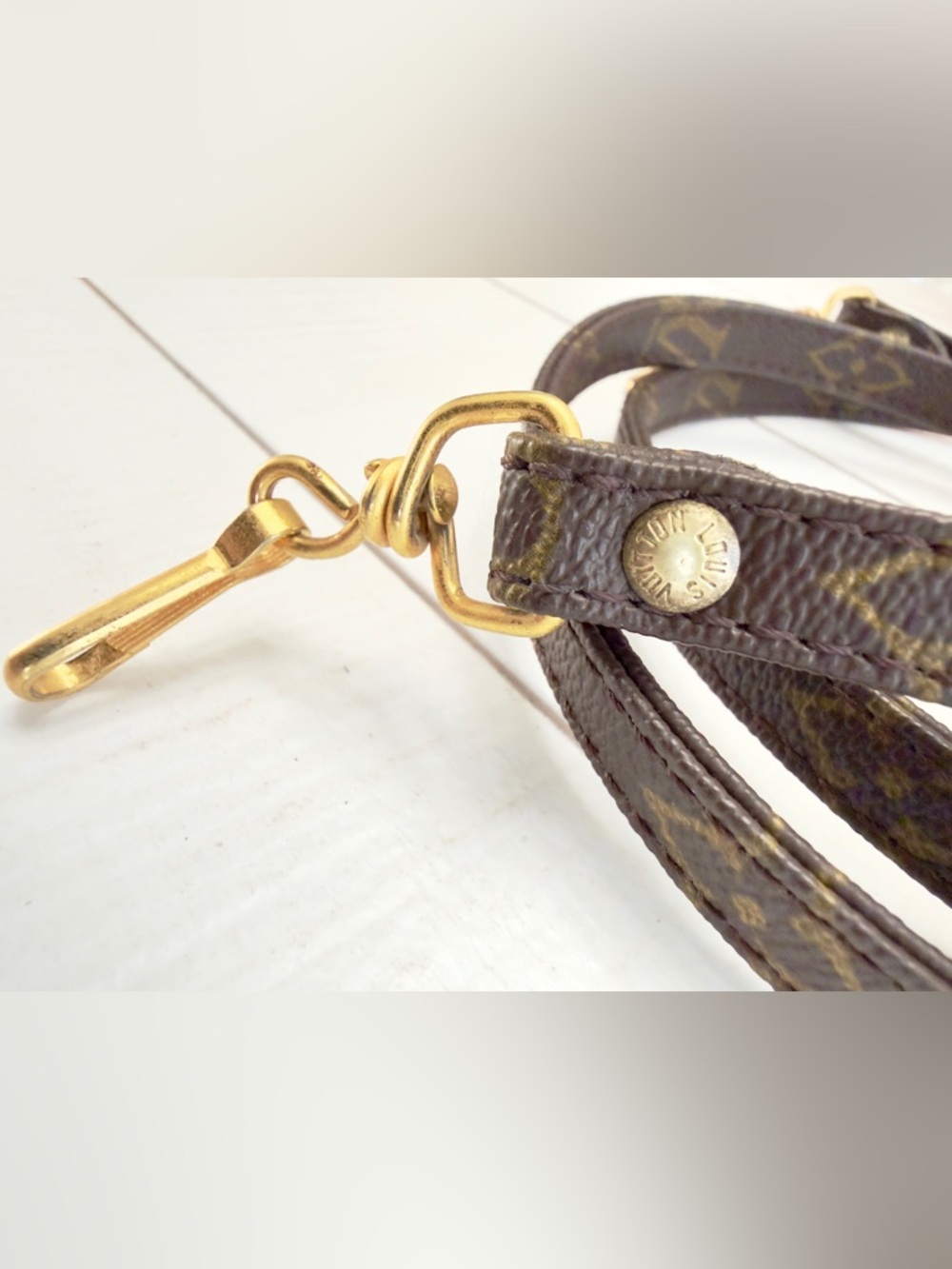 Louis Vuitton Monogram Shoulder Strap - Picture 6 of 11